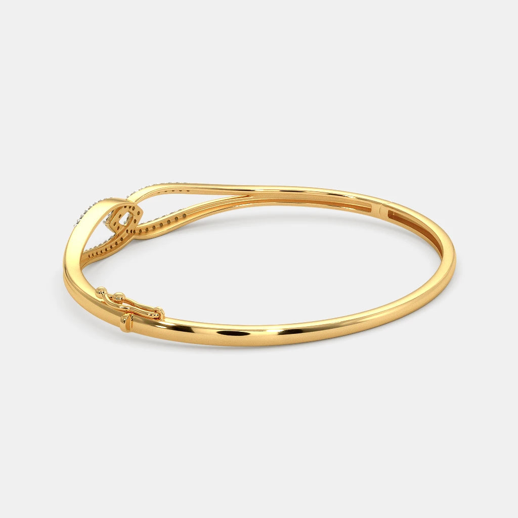 Brilliant Diamond Essence Bangle