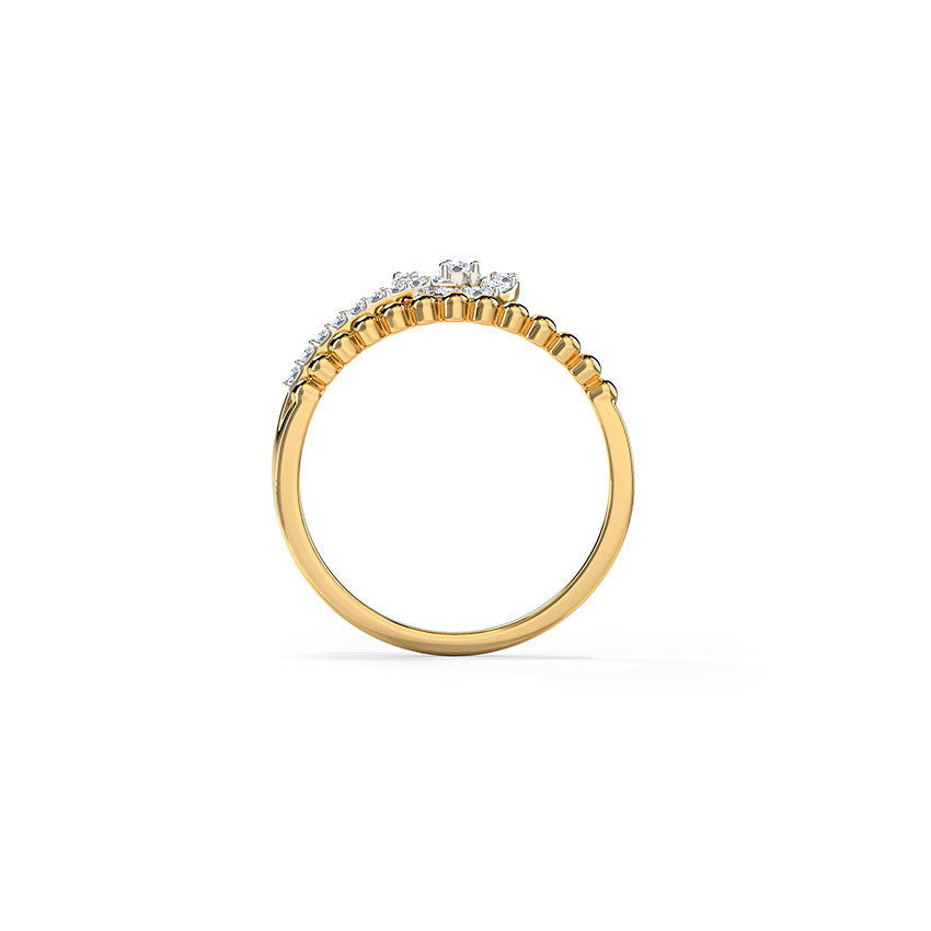 Sculpted in Sparkle: Designer Diamond Ring