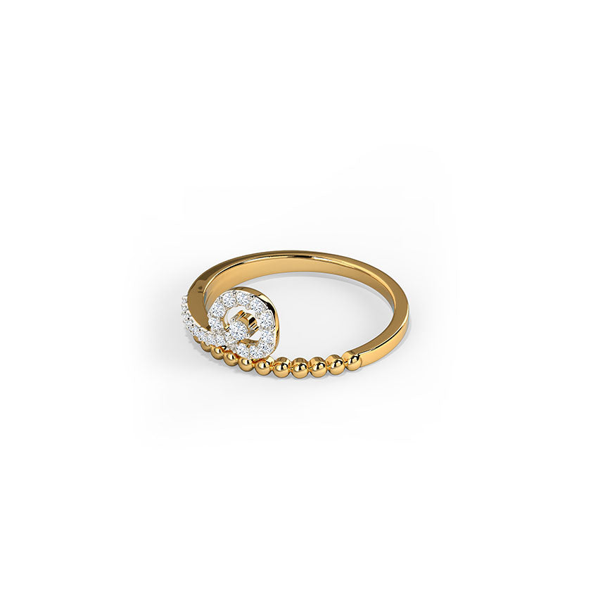 Sculpted in Sparkle: Designer Diamond Ring