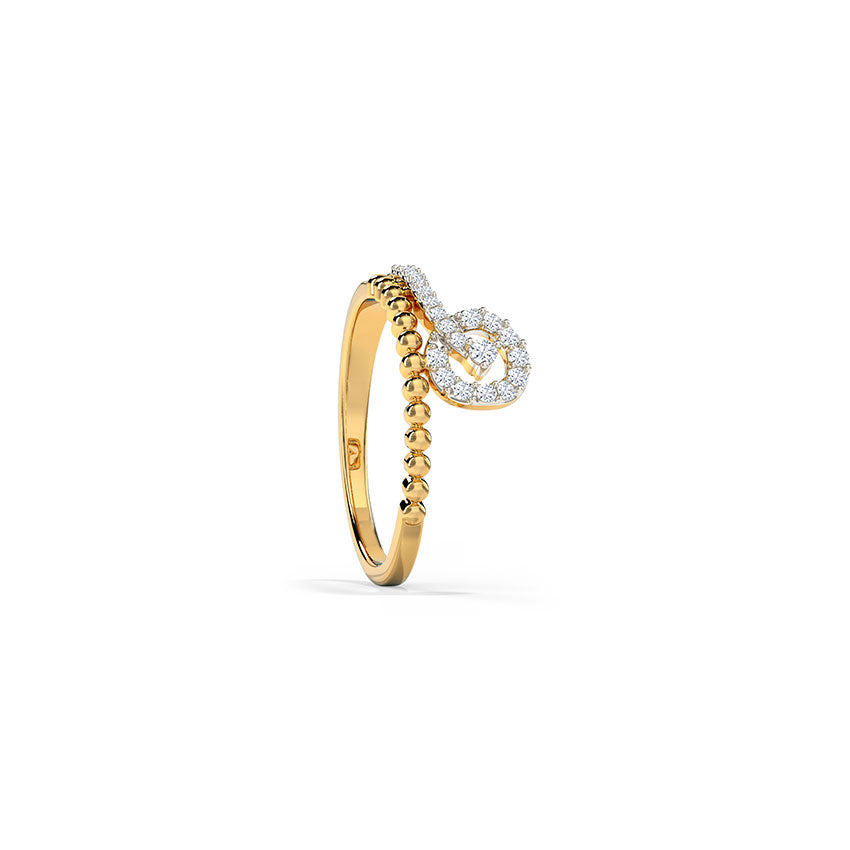 Sculpted in Sparkle: Designer Diamond Ring