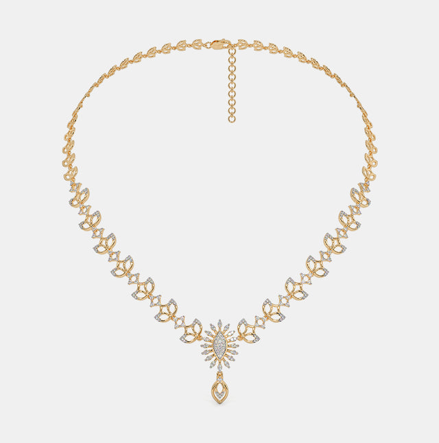 Glitz & Glam: Diamond Necklace Perfection