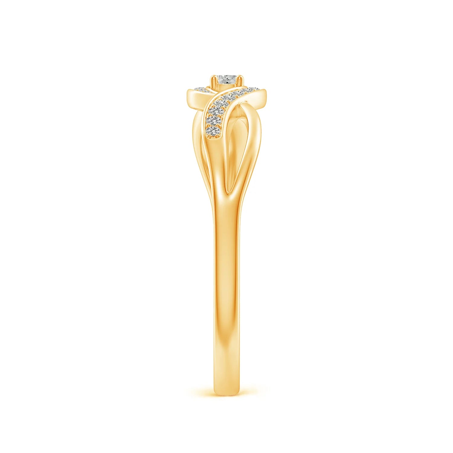 Solitaire Ring for the Classic Look
